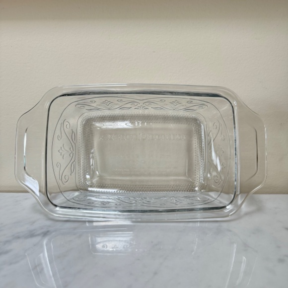 Anchor Hocking Clear Laurel Embossed Glass Loaf Pan 5.5" X 9" Inch 1.5 Qt USA - Picture 3 of 9